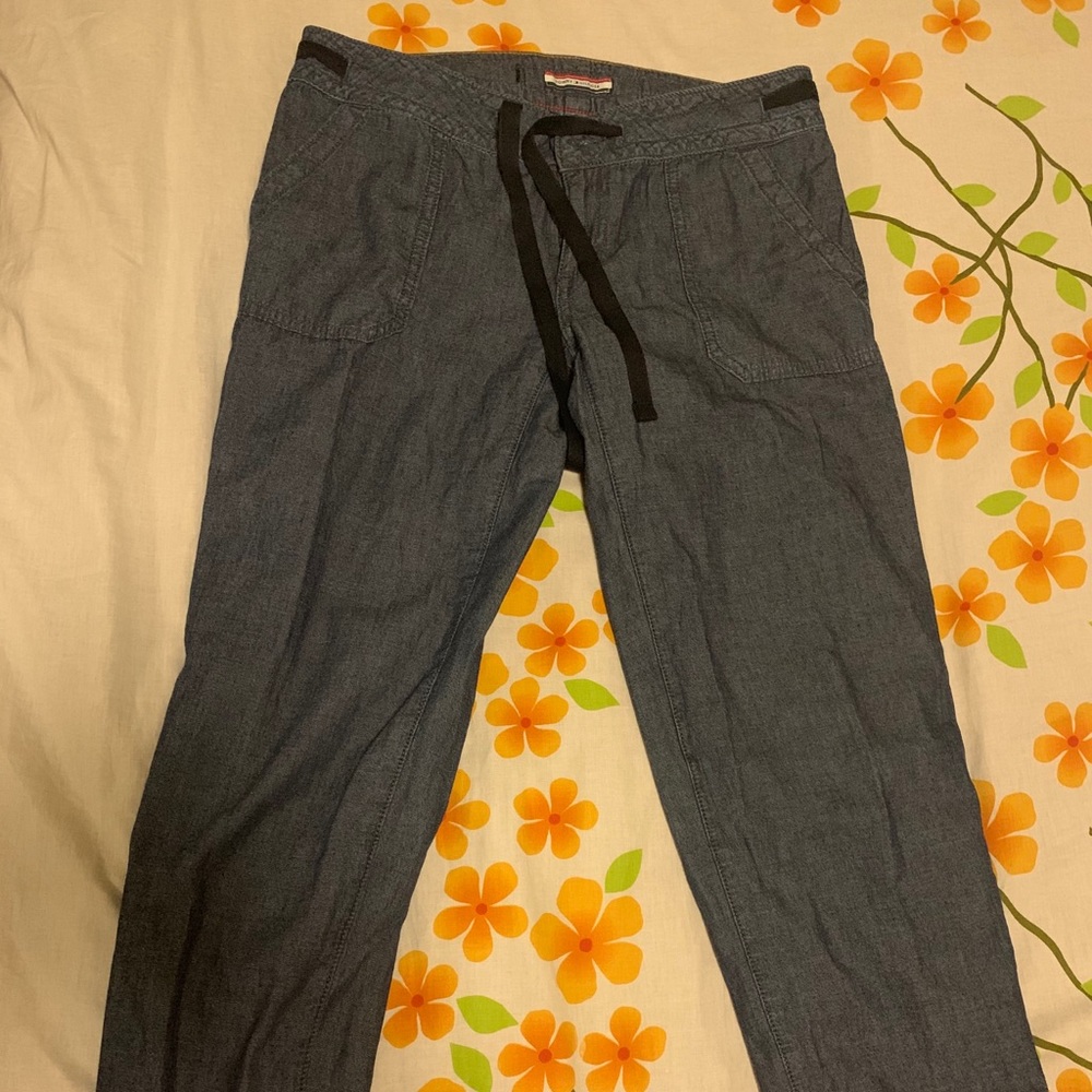 Tommy Hilfiger cropped pants!